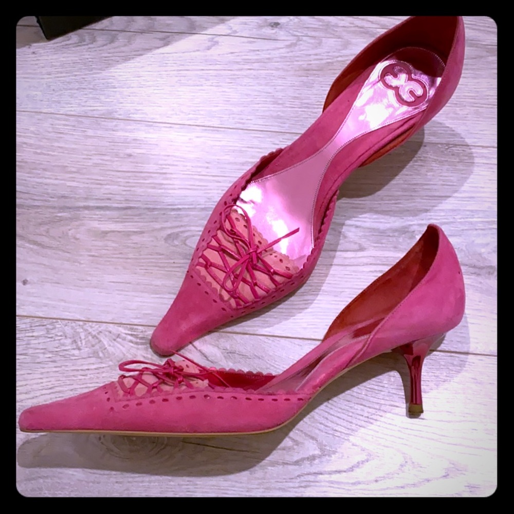 Fun Escada short pink metallic heels